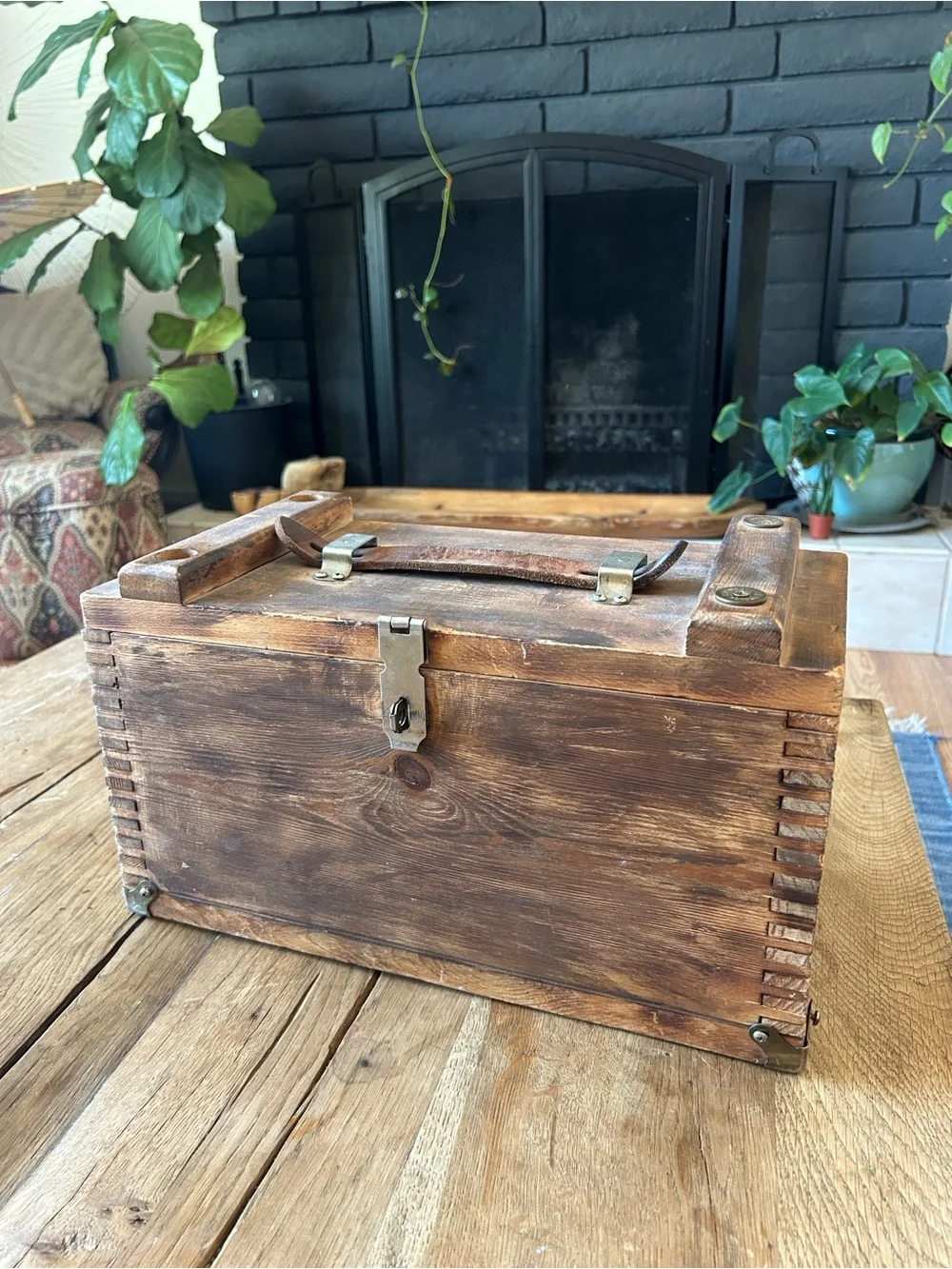 Rustic handmade VTG vintage Wooden Storage Box - Brown 14.5” x 7.5” x 7.5”